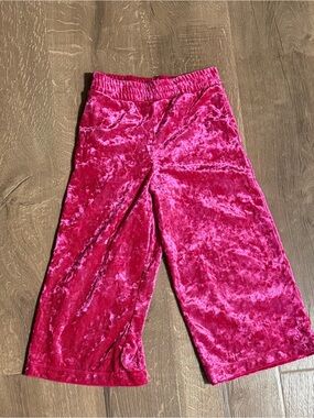 NWOT- Cat & Jack Pink Velvet Wide-Leg Girls' Pants, size 6